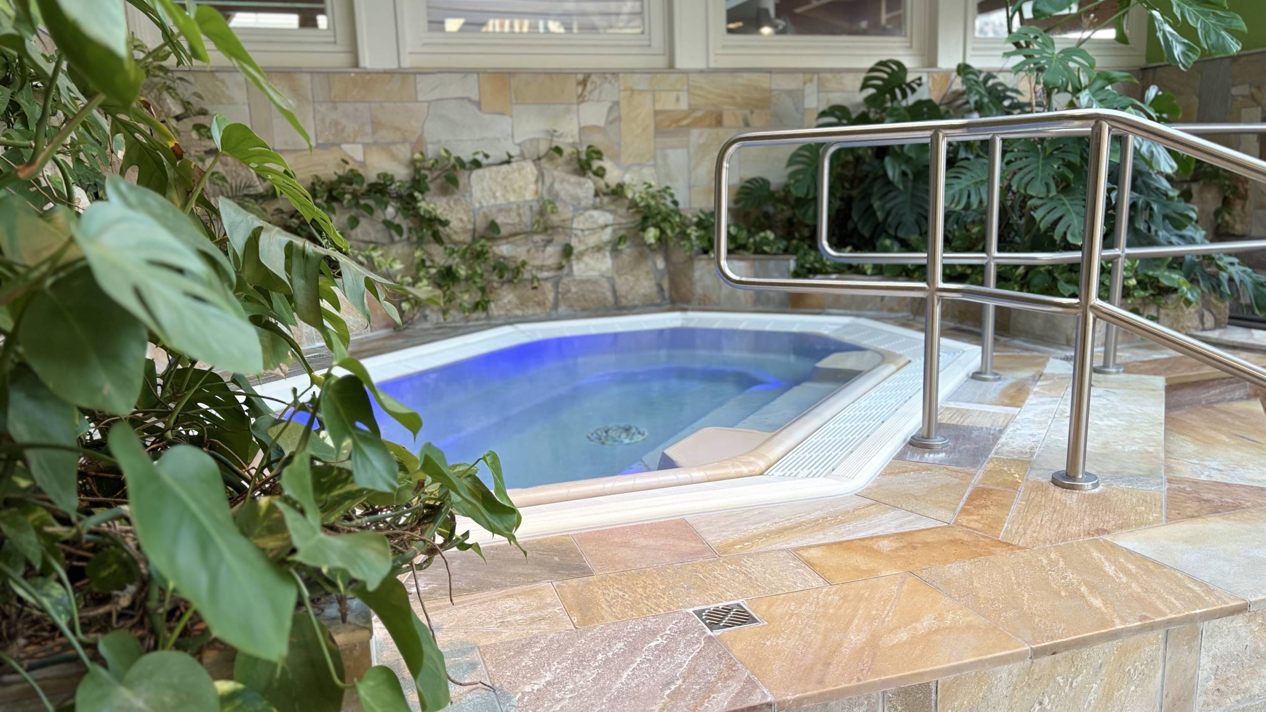 l_image00024 Freizeitbad RIFF – Whirlpool