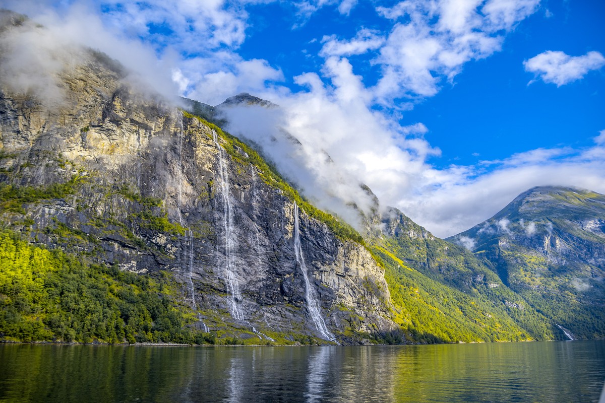 &quot;Die Sieben Schwestern&quot; - unterwegs im Geiranger Fjord