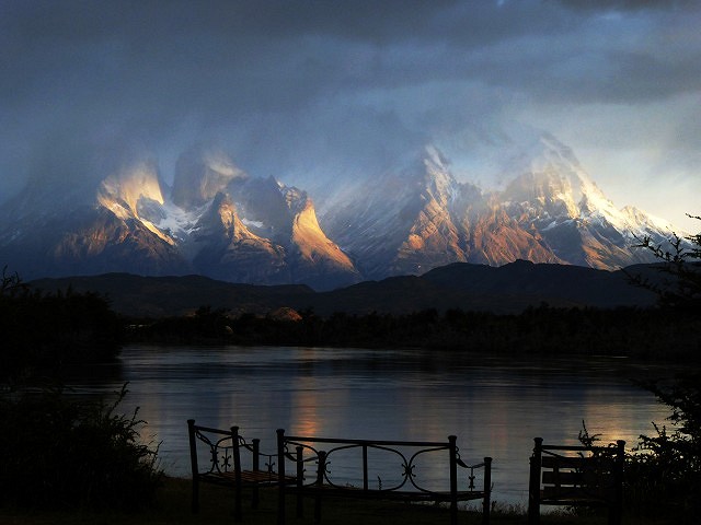 Sonnenaufgang am Rio Serrano